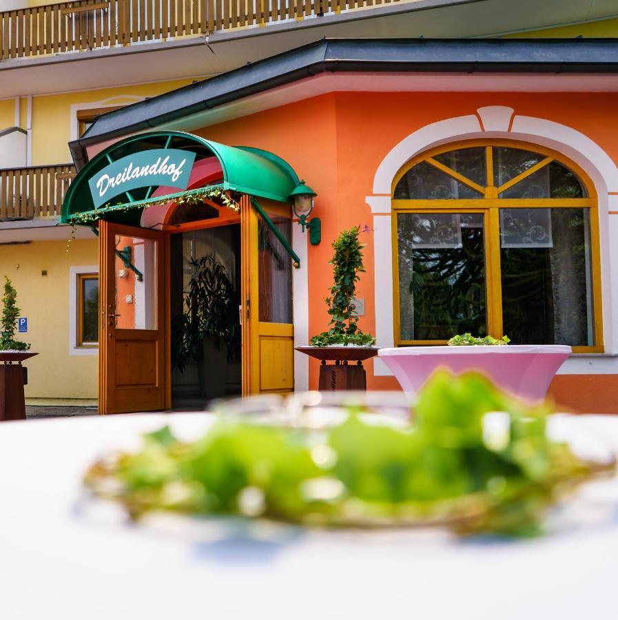 Dreilandhof Hotel Loipersdorf bei Fuerstenfeld Exterior photo